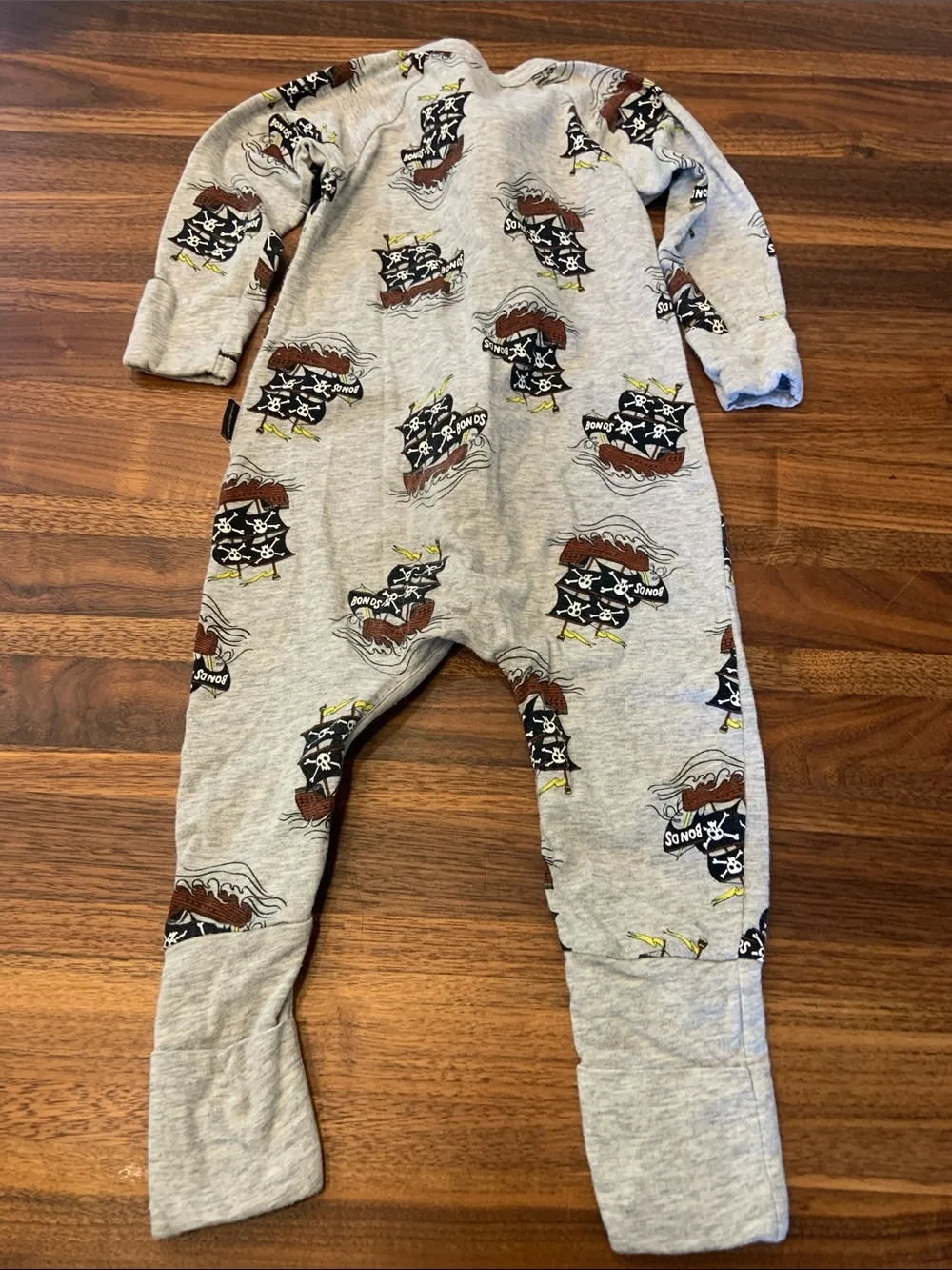 Bonds Baby Zip Wondersuit - Pirate Ship 6-12M - Like New